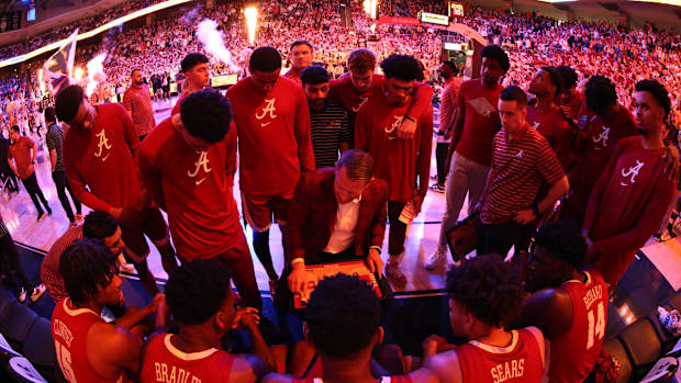 Nate Oats, Alabama basketball team in Neville Arena